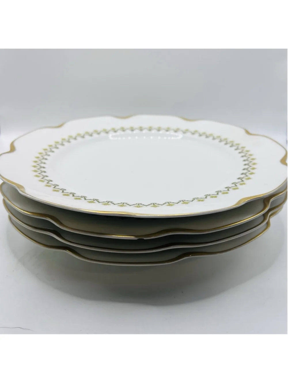 Haviland Limoges France Schleiger Plates Set of 4 Scroll Petal 9.5” Green Gold